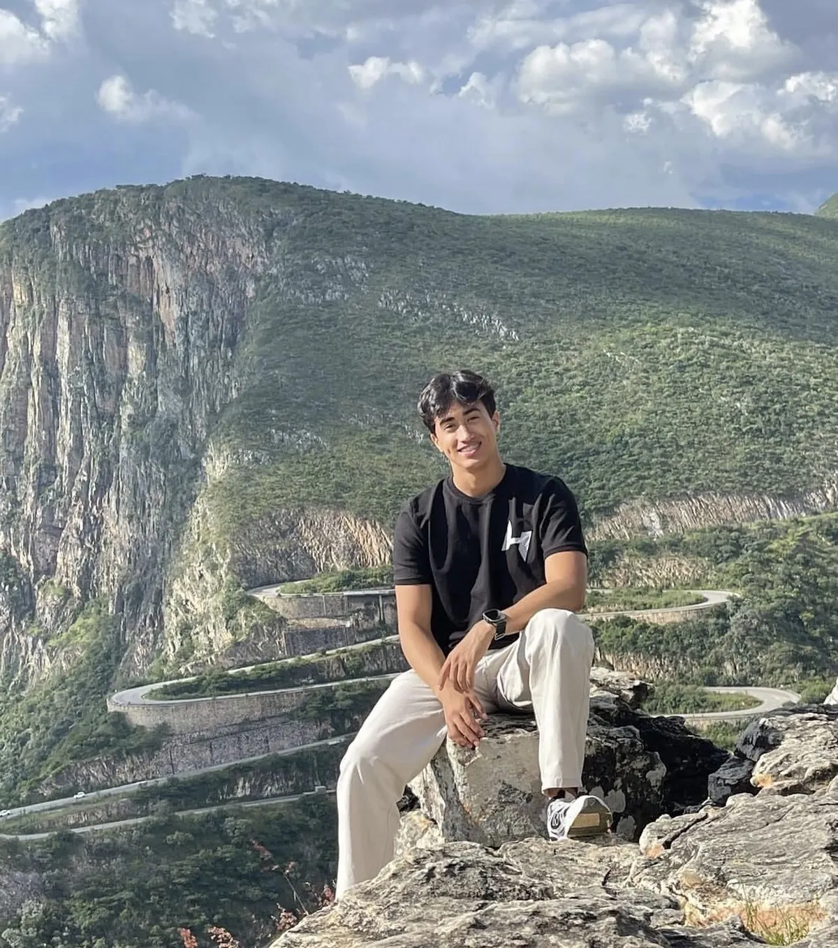 Andry Zamora em Angola
